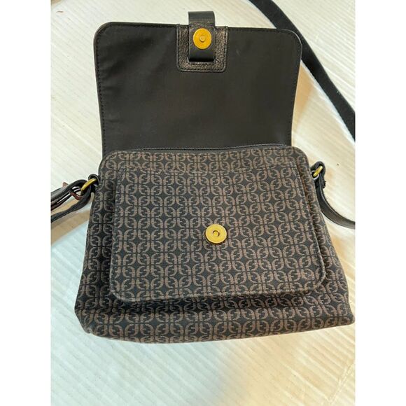 EUC Fossil Brown/Black Canvas and Leather Small Crossbody Handbag Purse w/Key - Picture 6 of 8